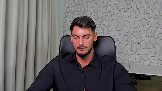 ClintMasters live sex cam