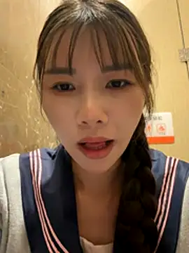 Adora188 live sex cam