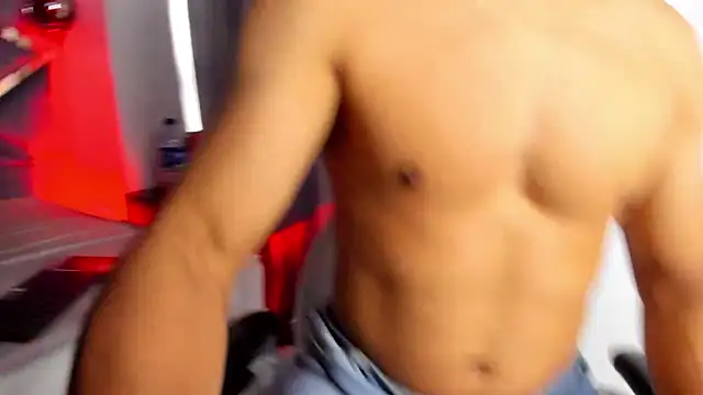 Lucii_fer_ live sex cam