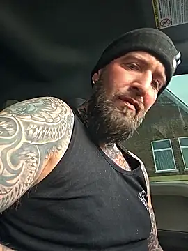 Beardedtattood live sex cam