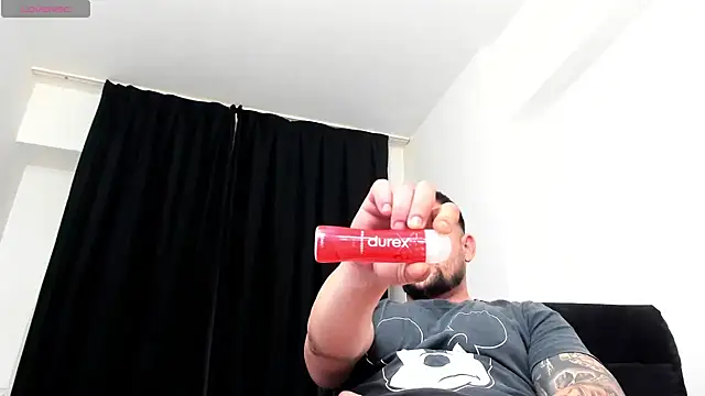 musclemonster31 live sex cam
