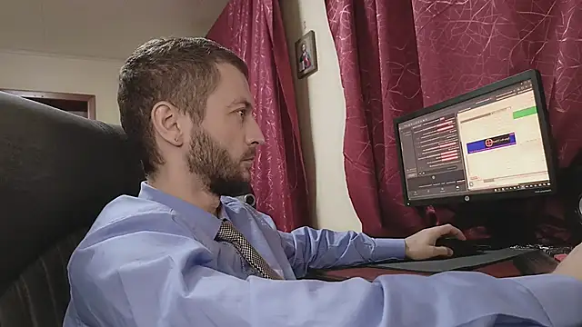 333Alone_in_theDark777 live sex cam