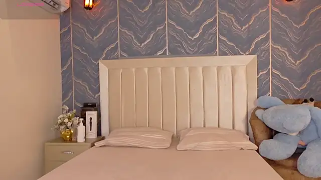 iam_nicolle live sex cam