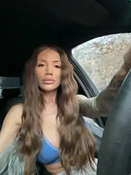 NicollleDiamondd live sex cam