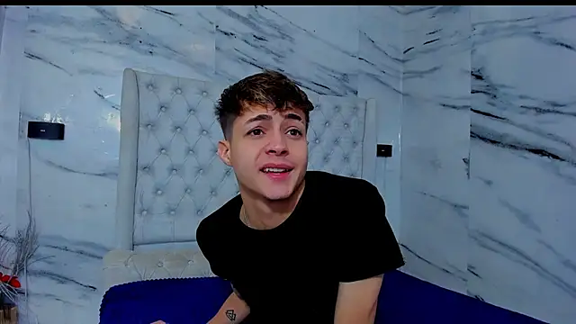 Ari_and_Storm live sex cam