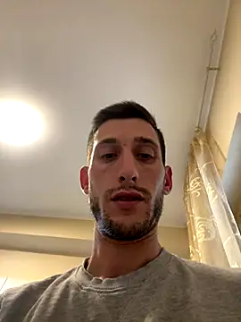 Gionnytav live sex cam