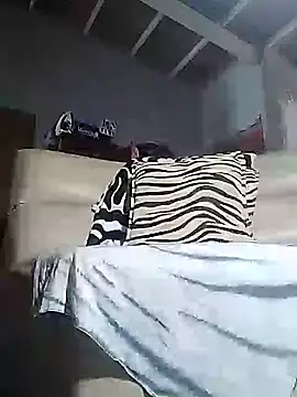 Xoticxenax live sex cam