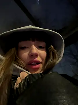 Sophie_Avory live sex cam