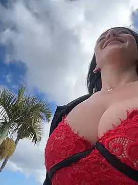 Ninabigtitied live sex cam