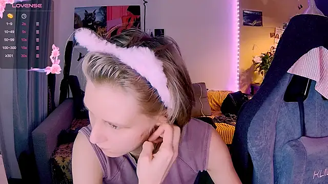 KatiKate live sex cam