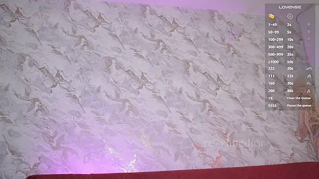 roselinedior live sex cam