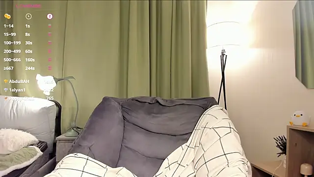 DreamyGleam live sex cam