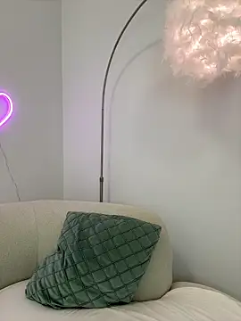 Rileysim88 live sex cam