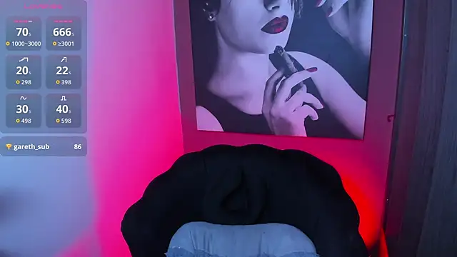 QueenOfHaze live sex cam