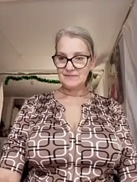 irinamaux live sex cam