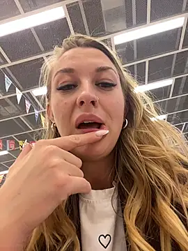 Sweet___Emily live sex cam