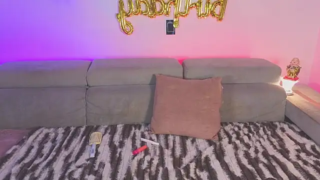 chloe_ember live sex cam