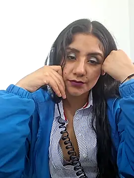 CAROLINE__07 live sex cam