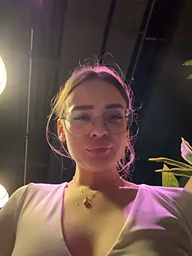 KristiRich live sex cam