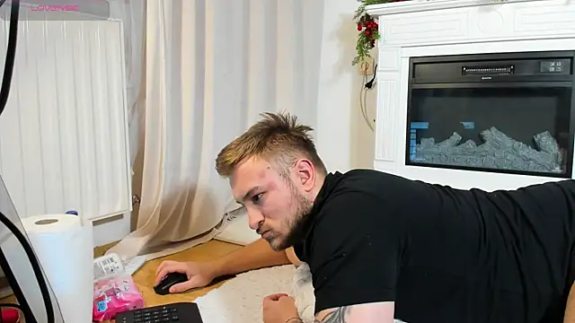 MarcusSophie live sex cam