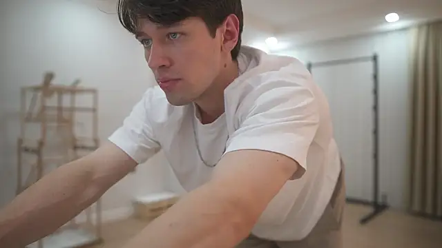 tommyjoyer live sex cam