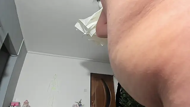 SexxyMeriem live sex cam