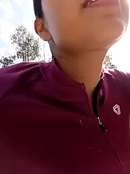 _andrea30's cam snapshot