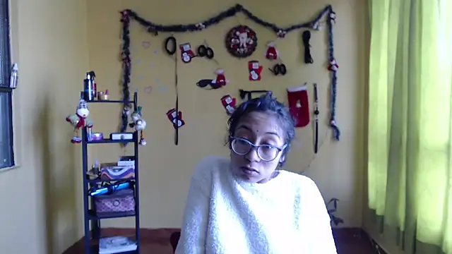 Violet_And_Smith's cam snapshot