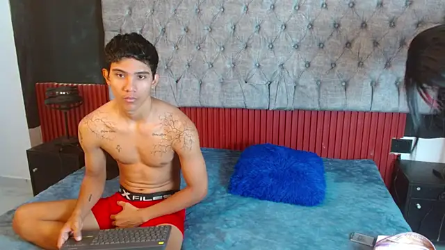 RihanandDrake's web cam