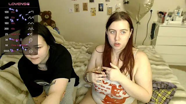 BettyandRich_'s cam snapshot