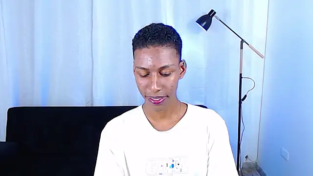 maiki18_ live sex cam