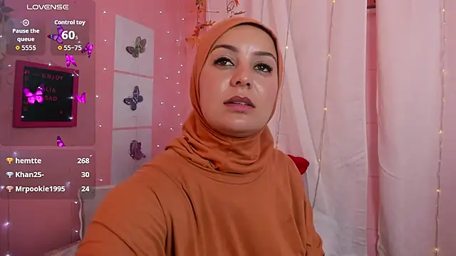 BadraSaadi live sex cam