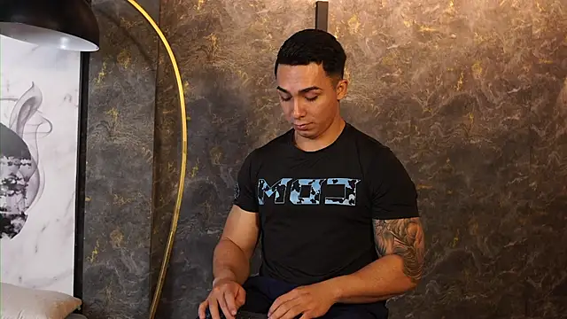 Ryan_Hunt live sex cam