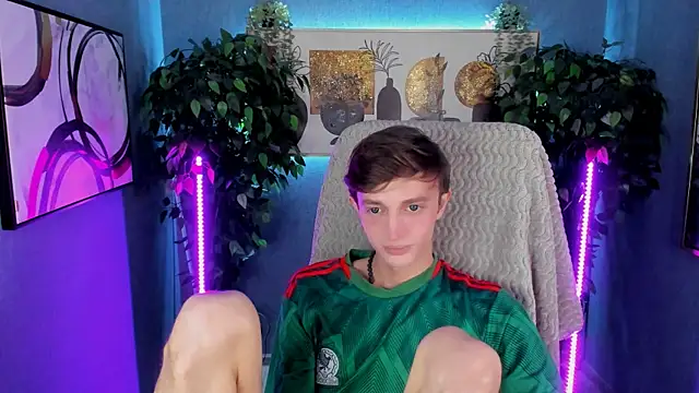 John_Weasley live sex cam