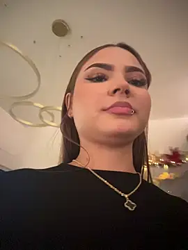 Beella1_ live sex cam