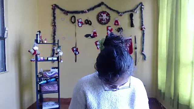 Violet_And_Smith's cam snapshot