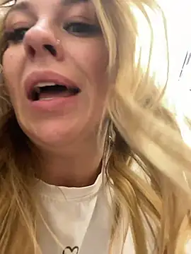 Sweet___Emily live sex cam