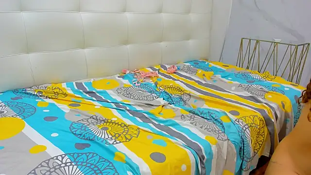 ahsly78alejandro's cam snapshot