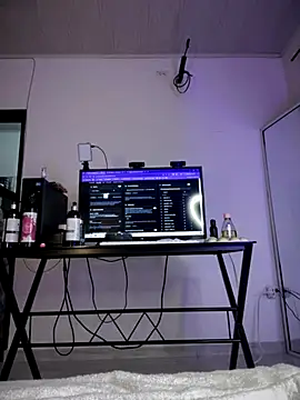 Natural_BIGASS_Nina live sex cam