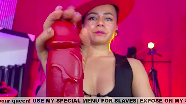 MistressSlut1 live sex cam