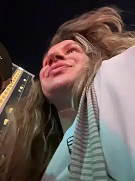 EvvaMur live sex cam