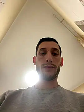 Gionnytav live sex cam