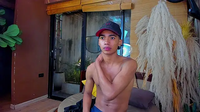 AlanCutee live sex cam