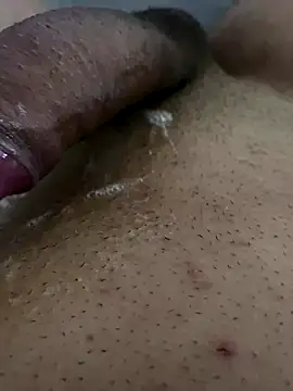 leiteiro2002 live sex cam