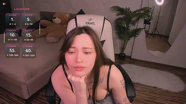 BadScarlet1 live sex cam