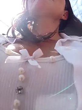 Salome-moon's cam snapshot