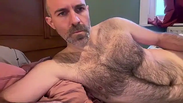 Brianjonest live sex cam