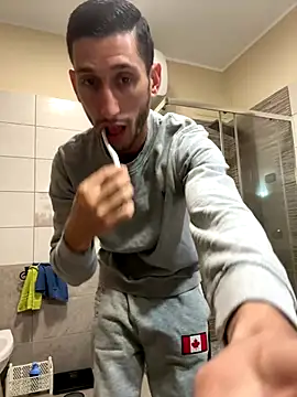 Gionnytav live sex cam