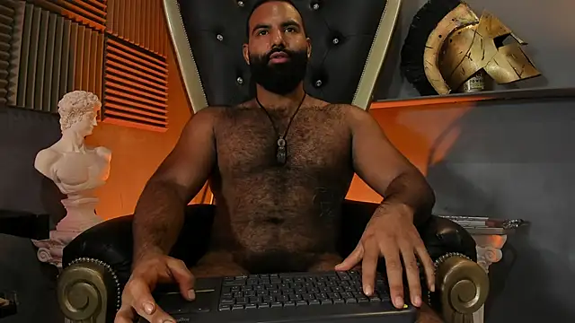 BeardAndrew live sex cam