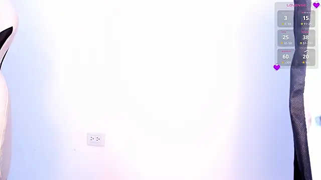 Brittany_cute18 live sex cam